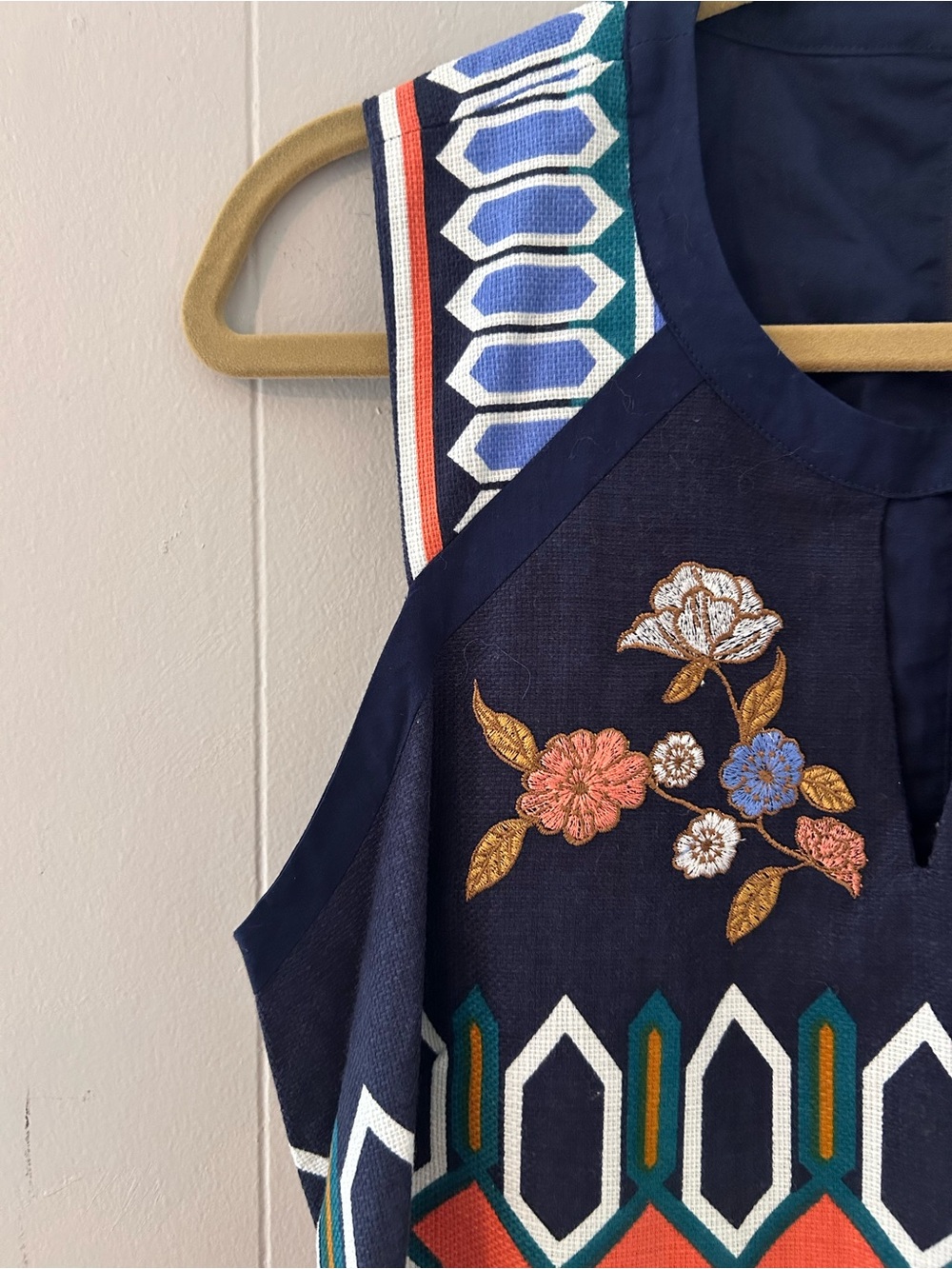 NWT Laundry by Shelli Segal Embroidered Geometric Shift Dress Size 10 - Picture 9 of 16